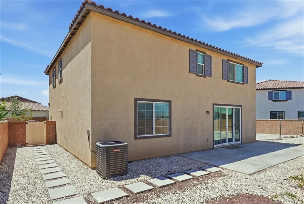 8873 Beacon Property Photo 39