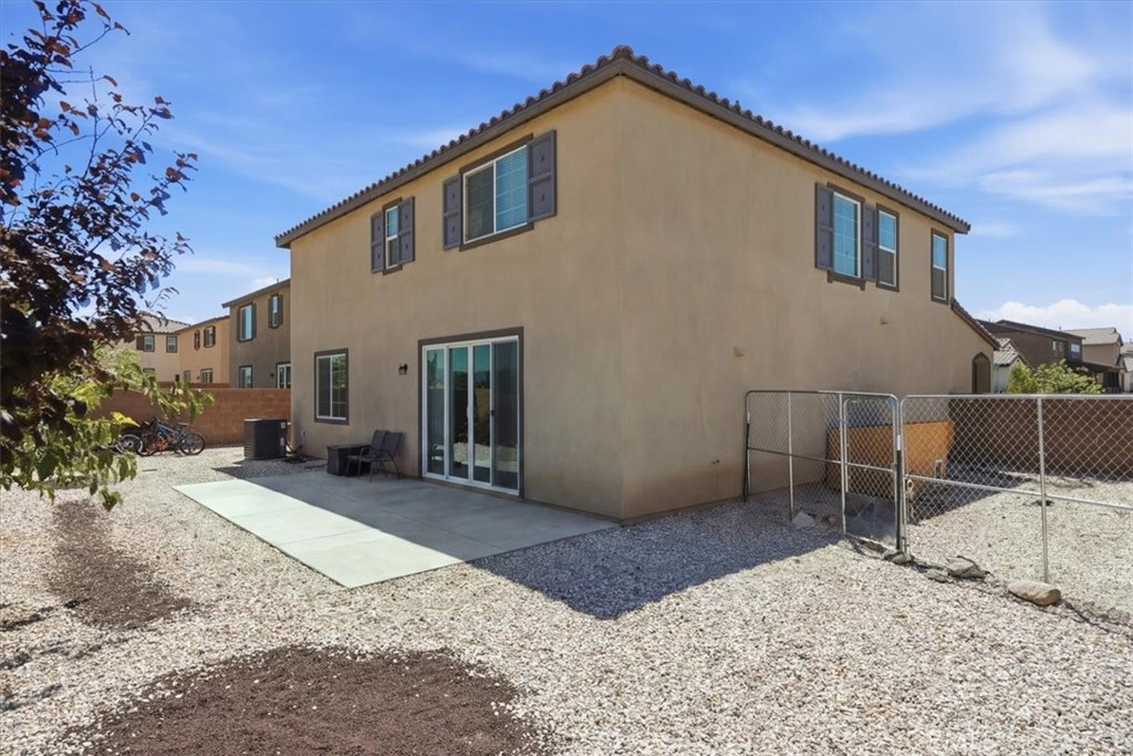 8873 Beacon Property Photo 40