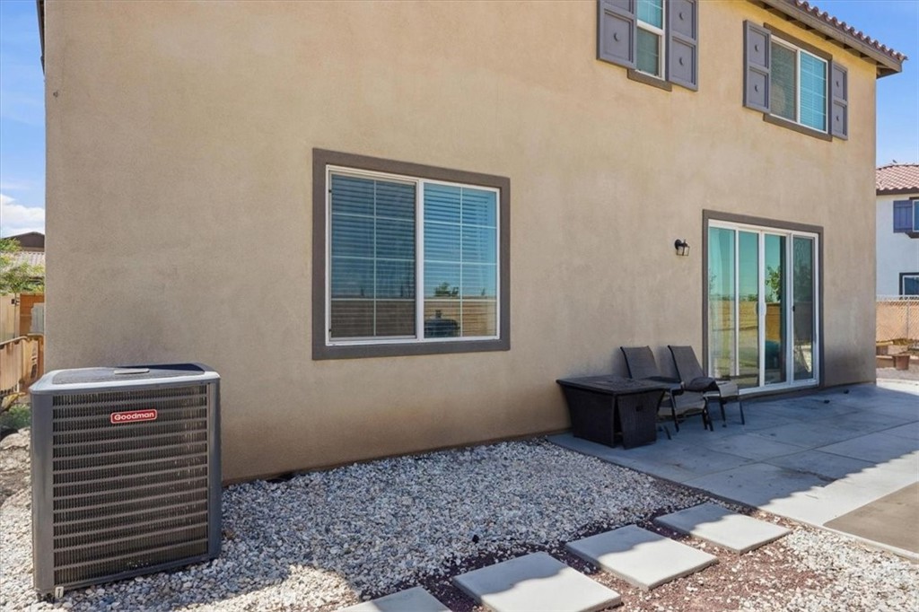 8873 Beacon Property Photo 41