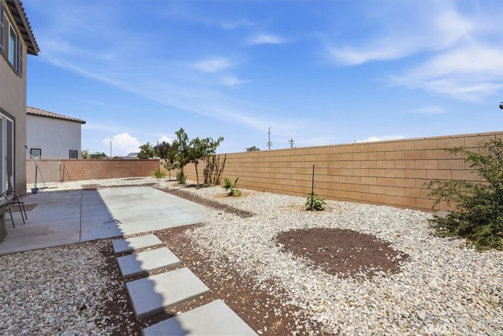 8873 Beacon Property Photo 43