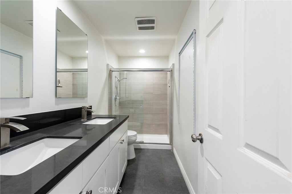 22242 Germain St 7 Property Photo 15