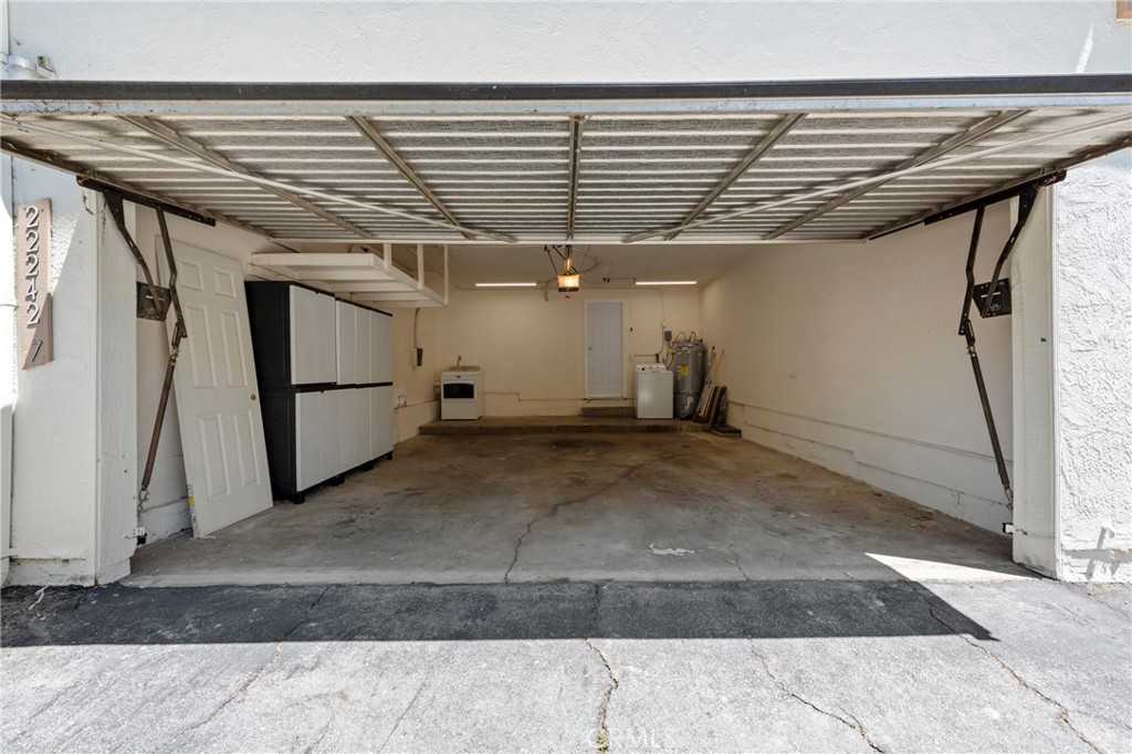 22242 Germain St 7 Property Photo 19