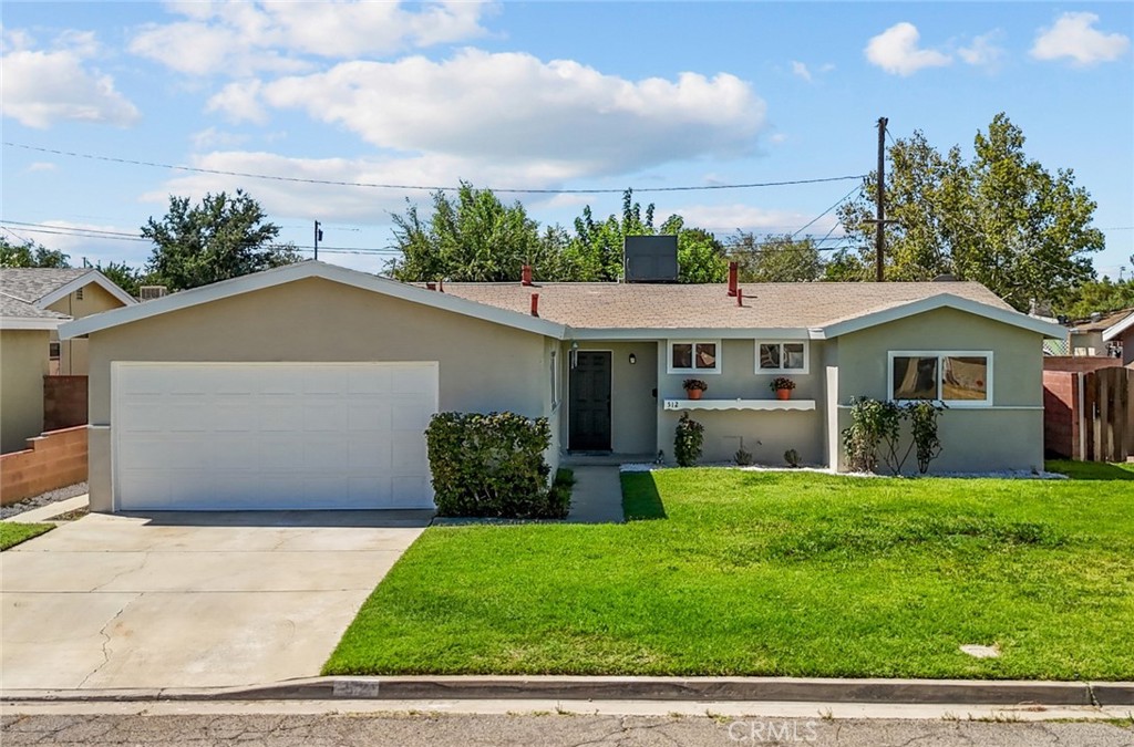 512 E Lingard Property Photo 1