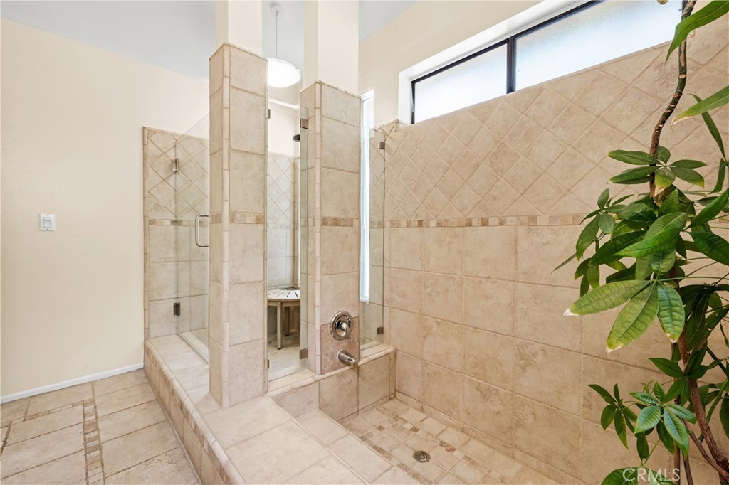 11934 Rexbon Property Photo 24