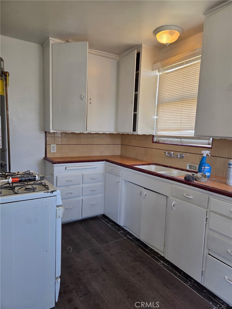 208 Brink Dr Property Photo 11