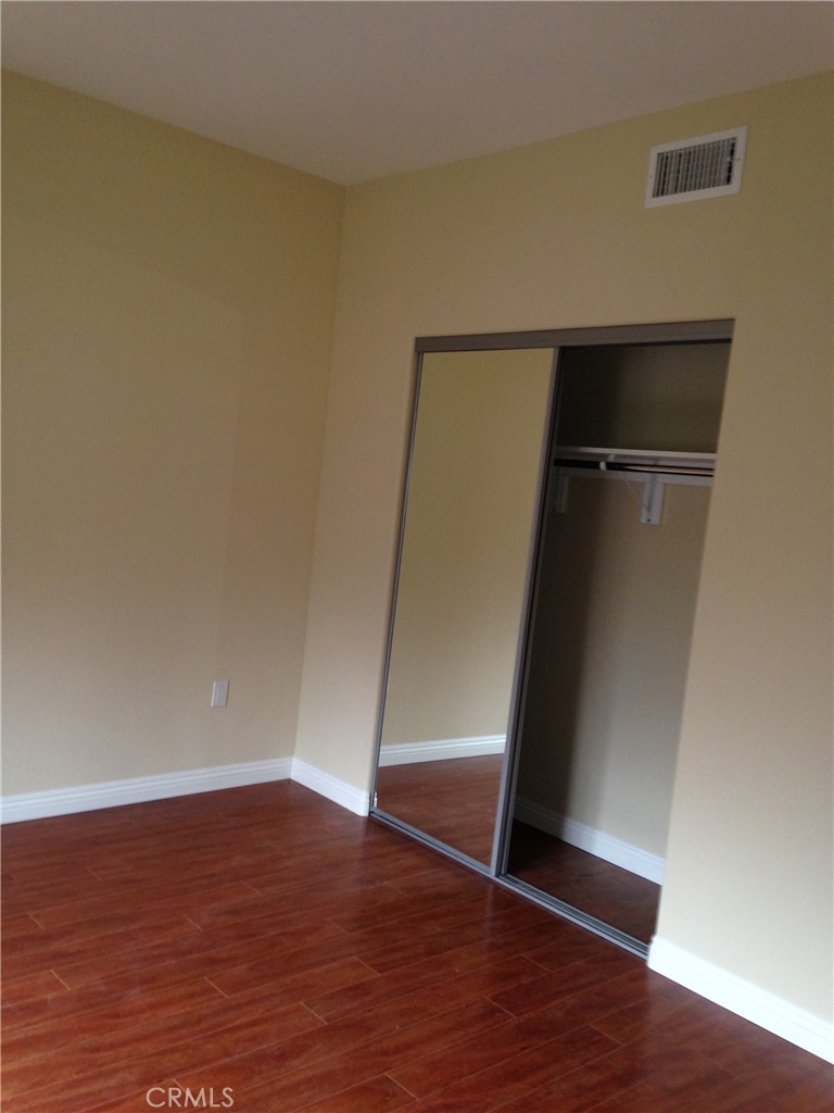 15435 Vanowen Property Photo 5