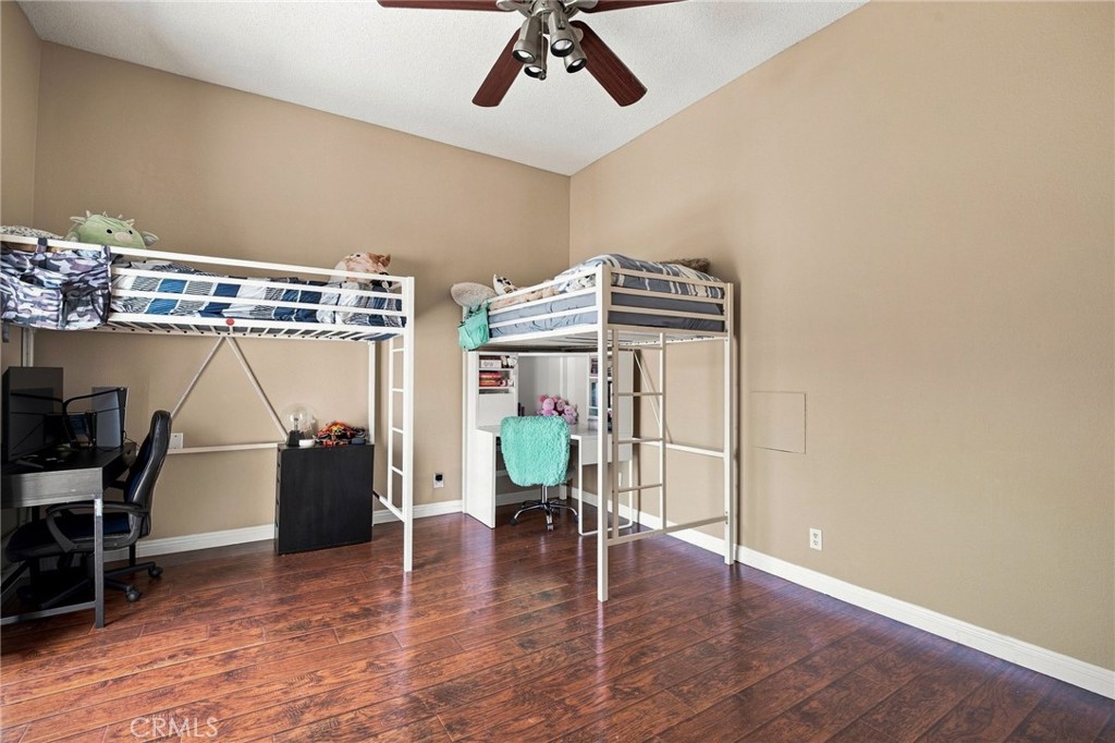 18360 Collins Street L Property Photo 28