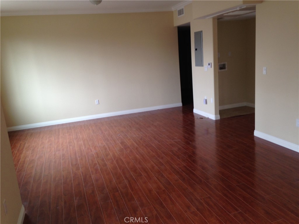 15435 Vanowen Property Photo 3