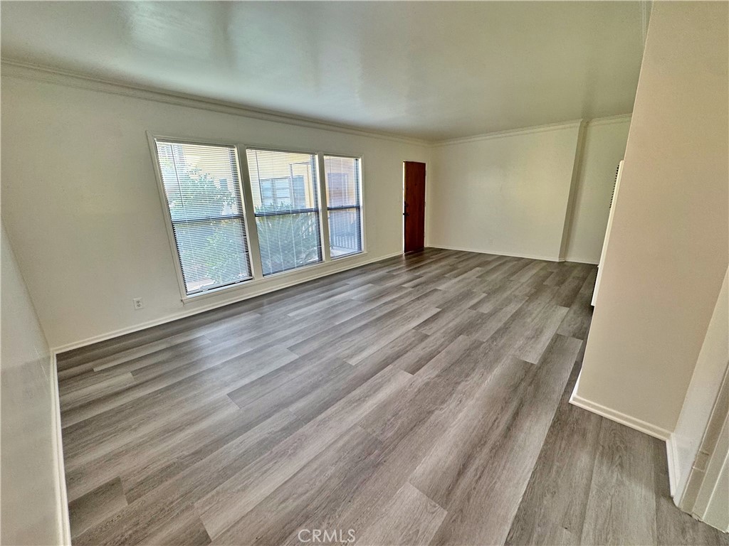 337 S Occidental Boulevard 12 Property Photo 10