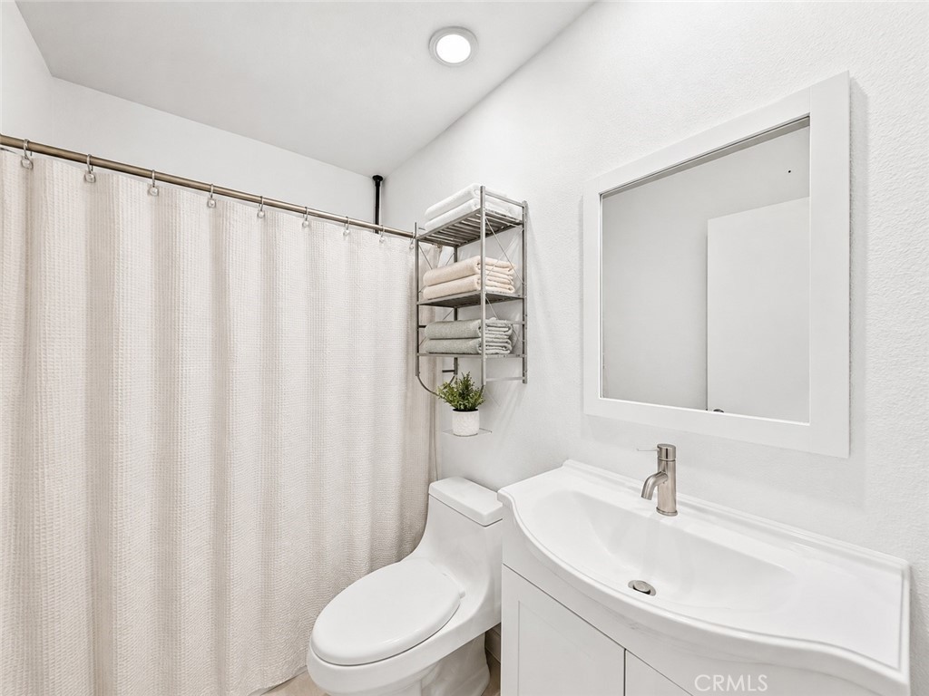 4852 Penrose Property Photo 12