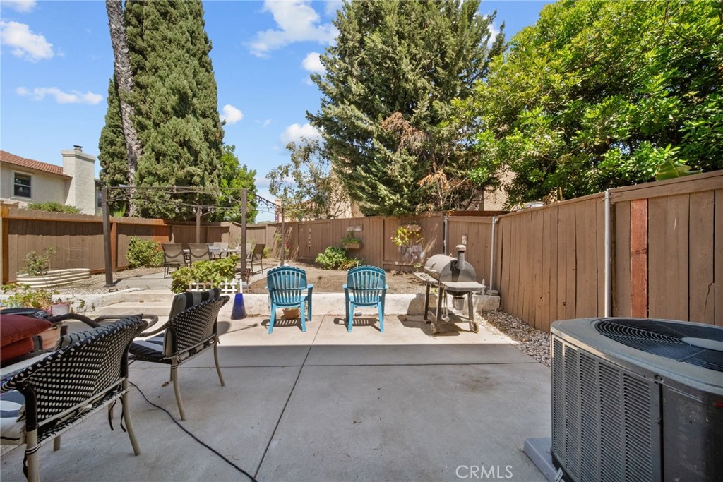 4852 Penrose Property Photo 15