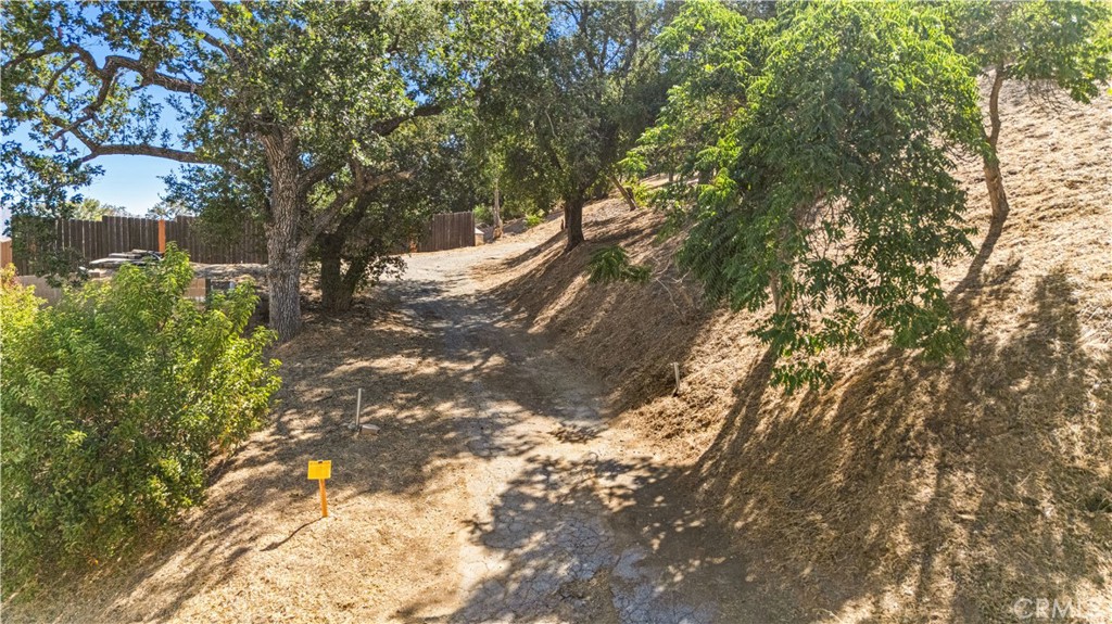 1194 Black Canyon Property Photo 2