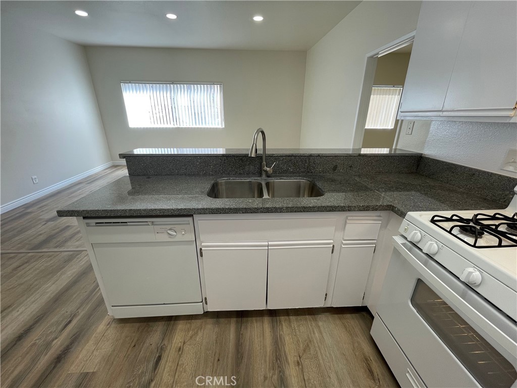 11459 Collins 113 Property Photo 5