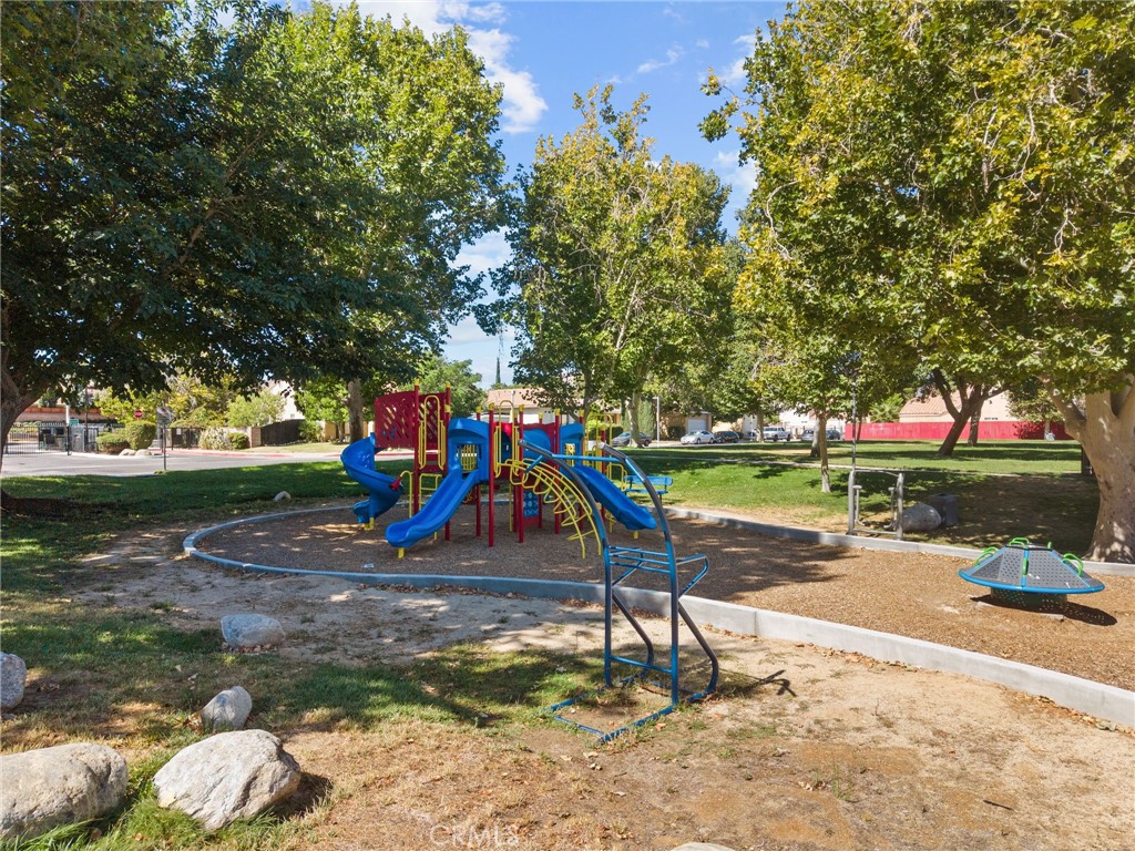 37721 Harvey Street Property Photo 26