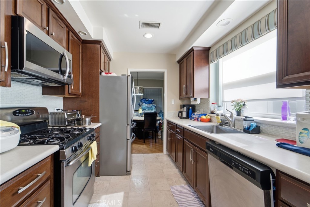 18823 Chase Property Photo 3