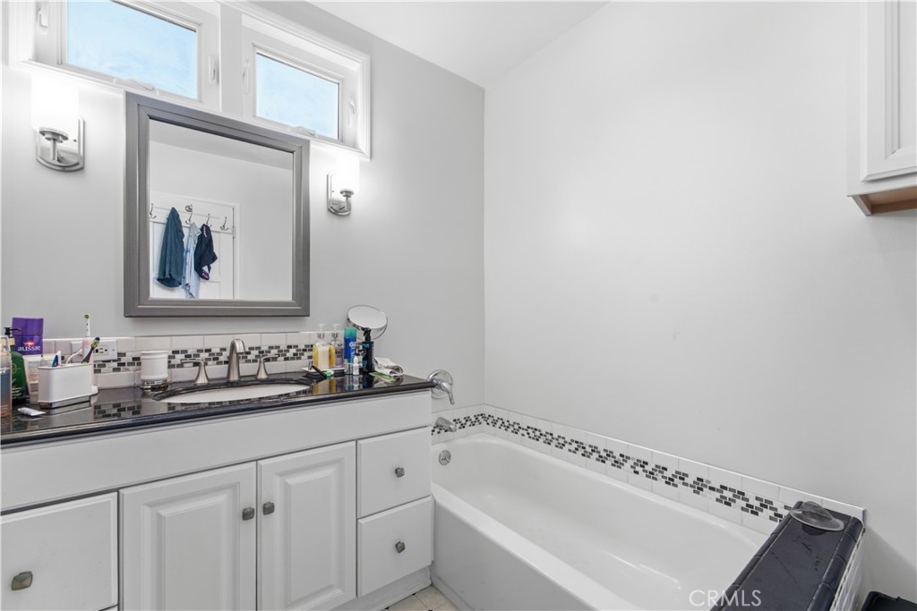 18823 Chase Property Photo 16