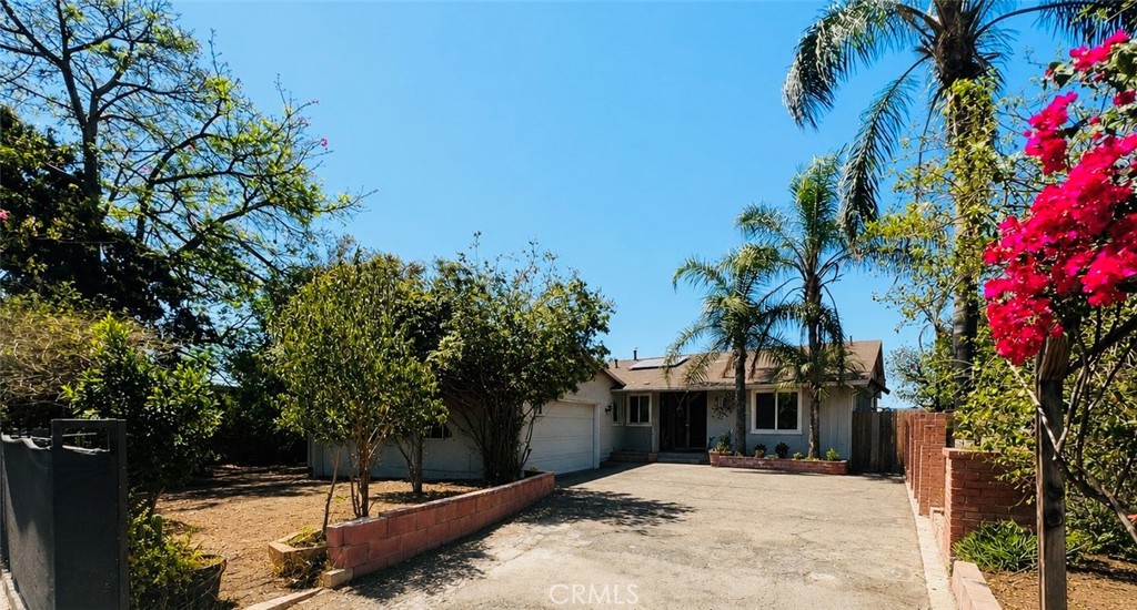 11619 Borden Property Photo 1