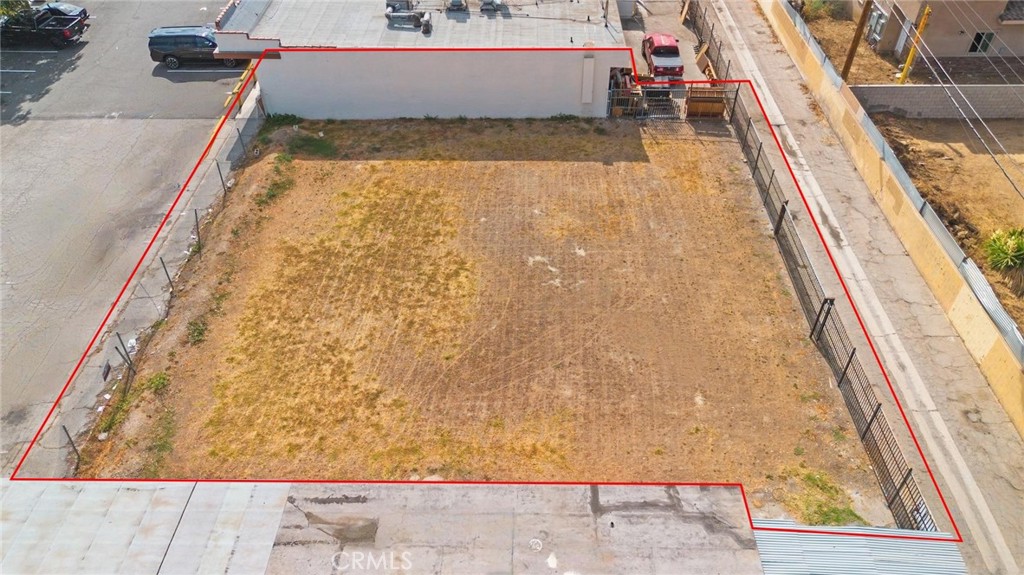 15739 Amar Road Property Photo 3
