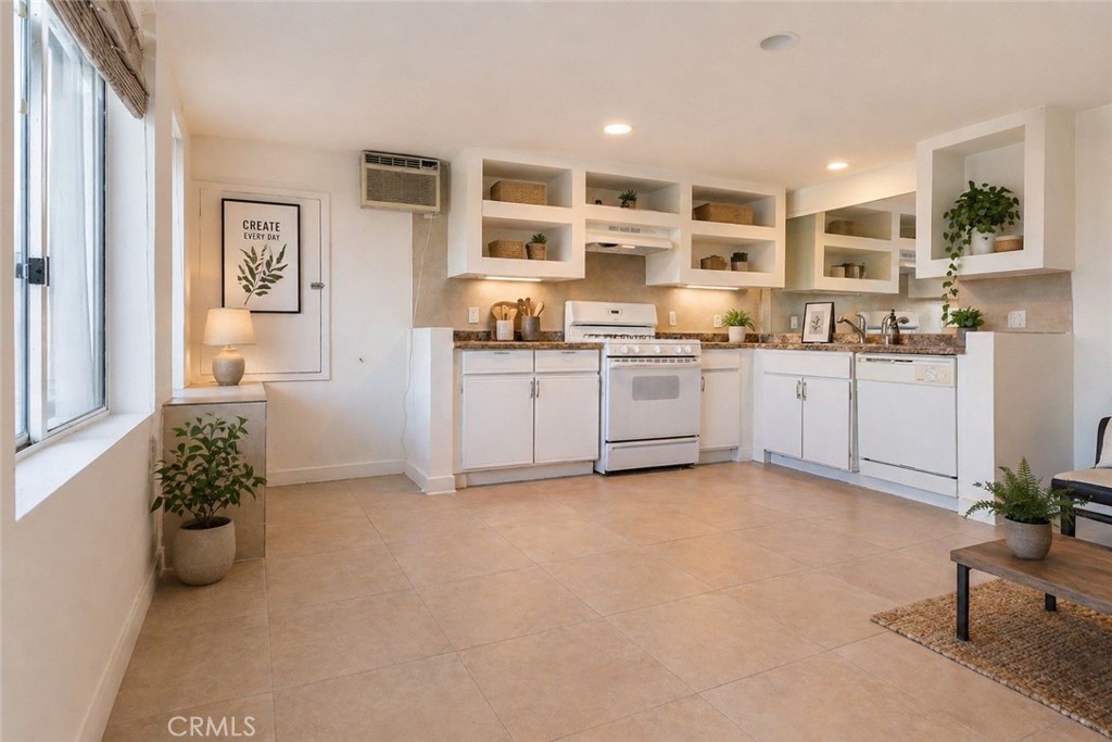 5226 Medina Road Property Photo 29