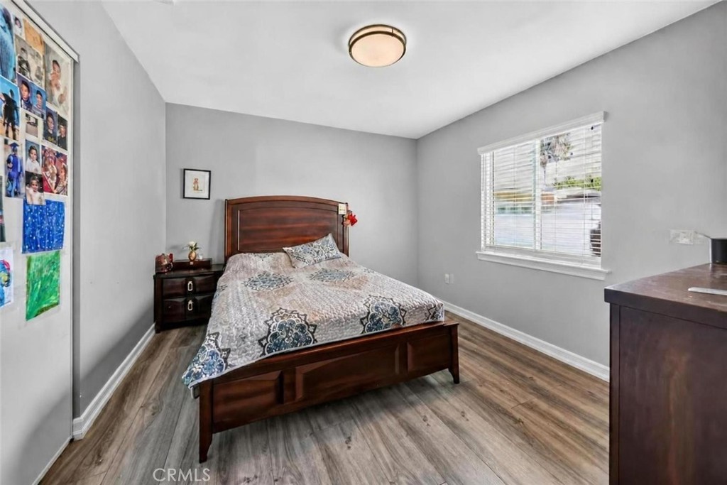 6101 Denny Avenue Property Photo 12