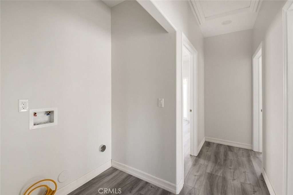 6101 Denny Avenue Property Photo 42