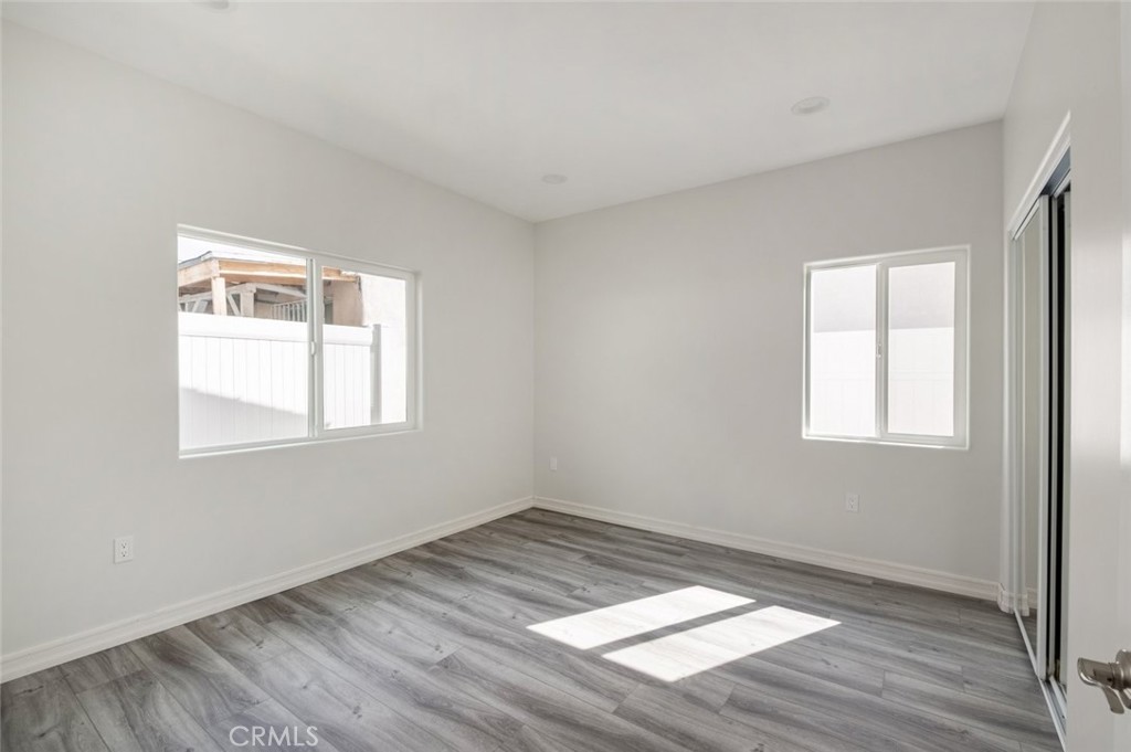 6101 Denny Avenue Property Photo 45