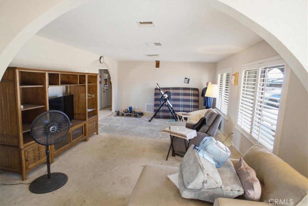 5141 W Avenue K14 Property Photo 5