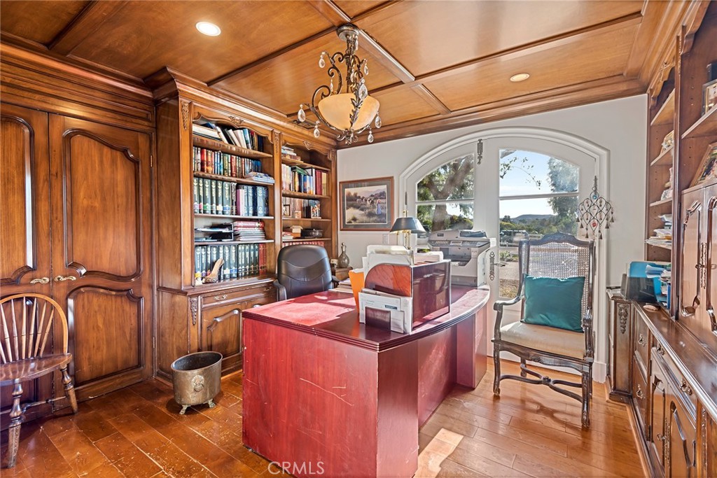 5747 Hoback Glen Road Property Photo 16
