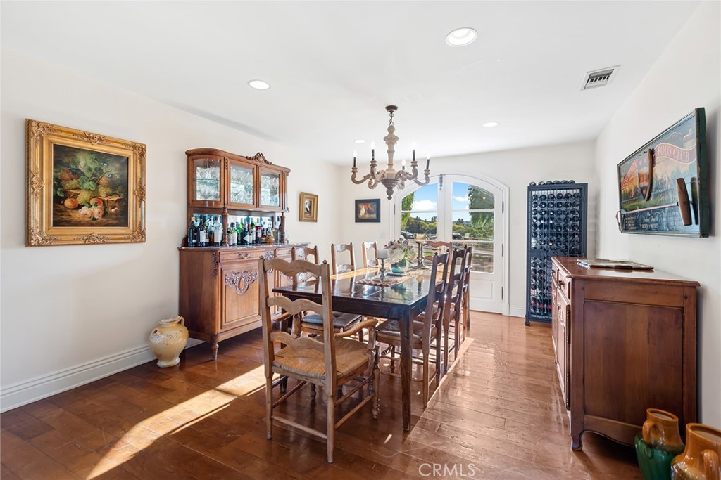 5747 Hoback Glen Road Property Photo 15
