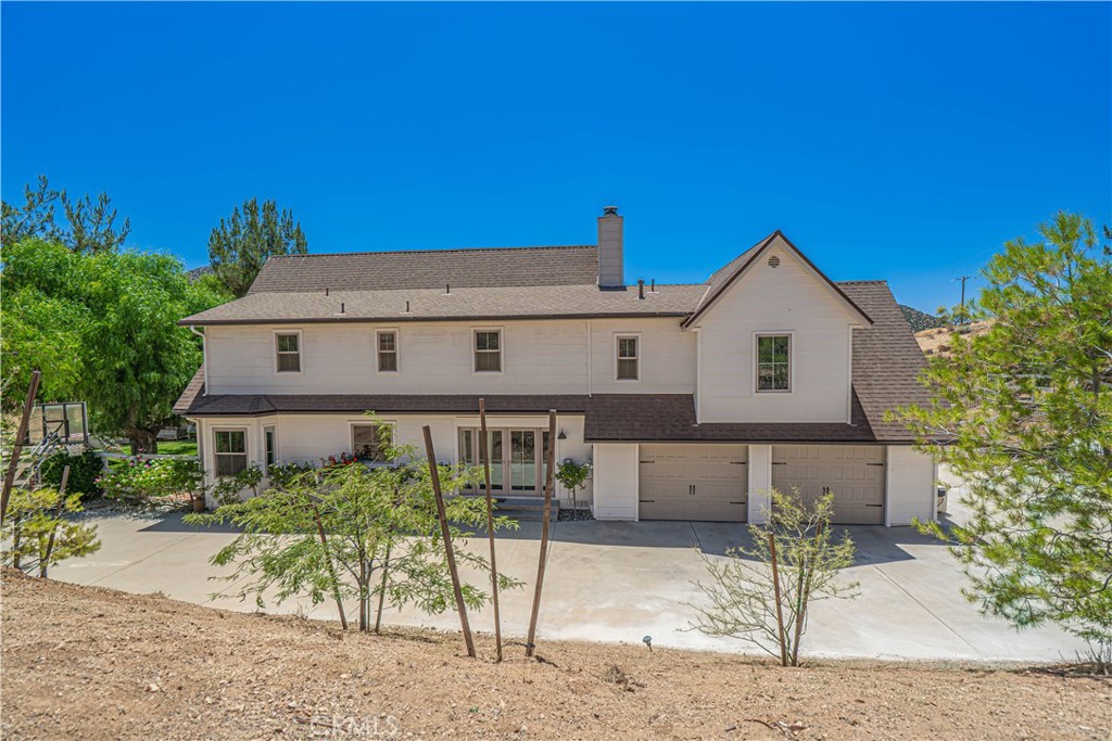 9210 Yucca Hills Property Photo 1