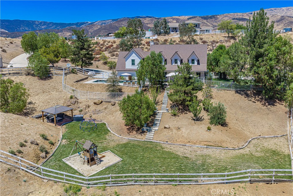 9210 Yucca Hills Property Photo 3