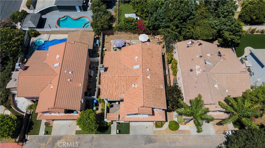 17333 San Jose Street Property Photo 32
