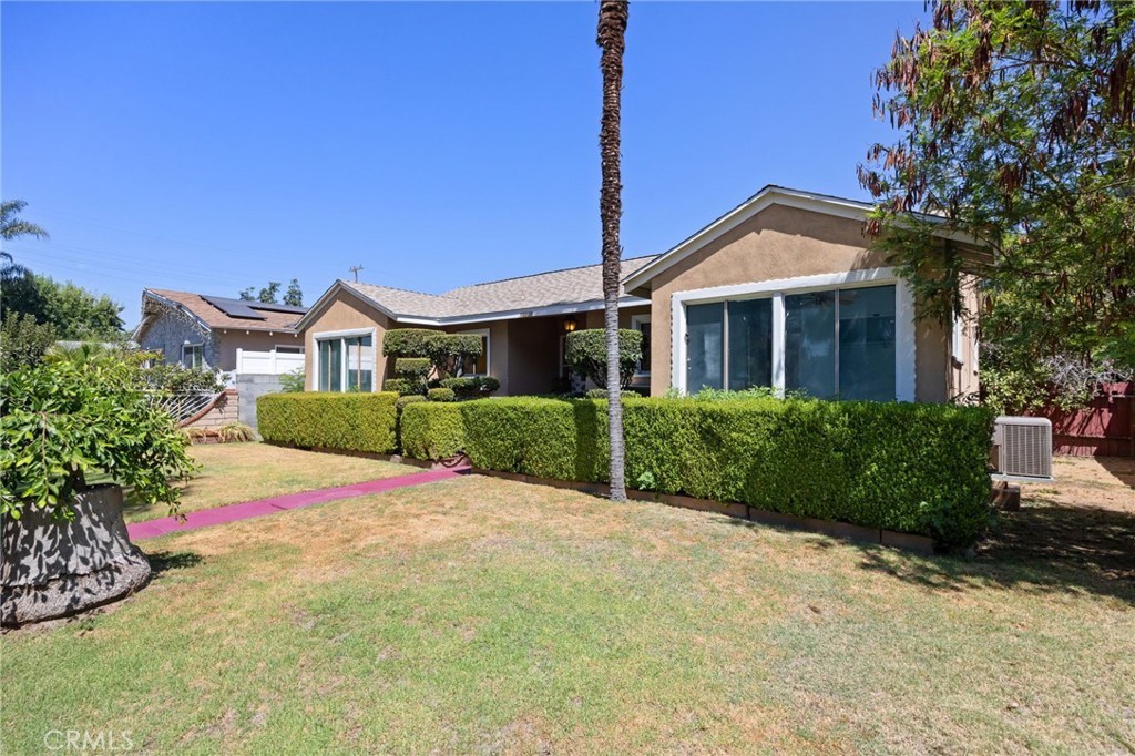 15739 Chatsworth Property Photo 2