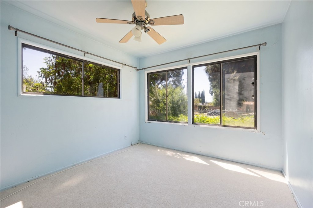 15739 Chatsworth Property Photo 18