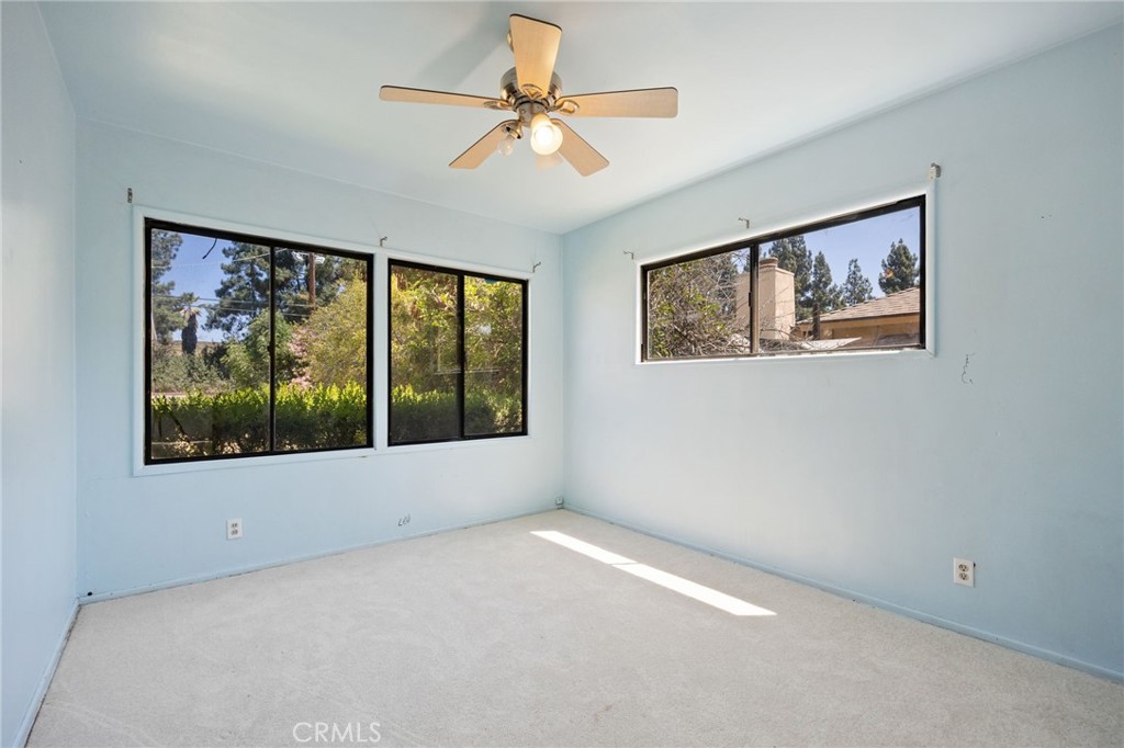 15739 Chatsworth Property Photo 23