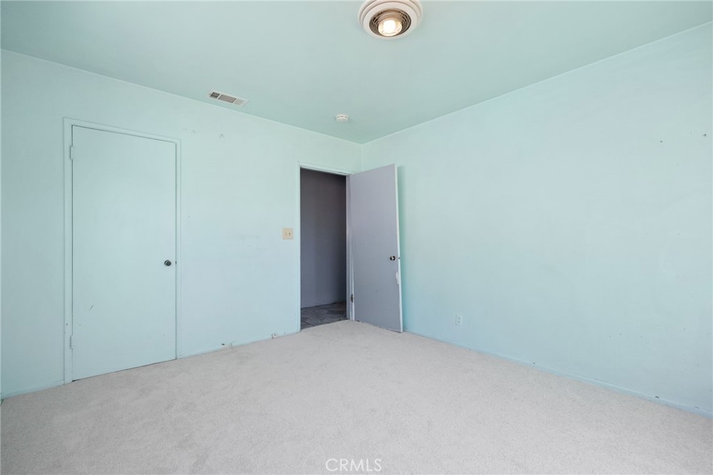 15739 Chatsworth Property Photo 24