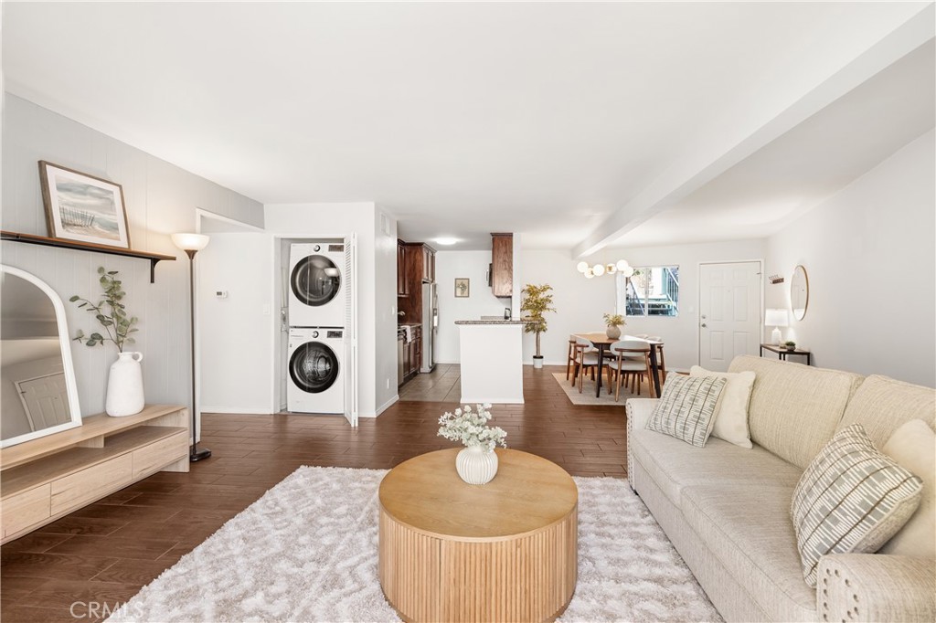 10636 Woodley Avenue 47 Property Photo 2
