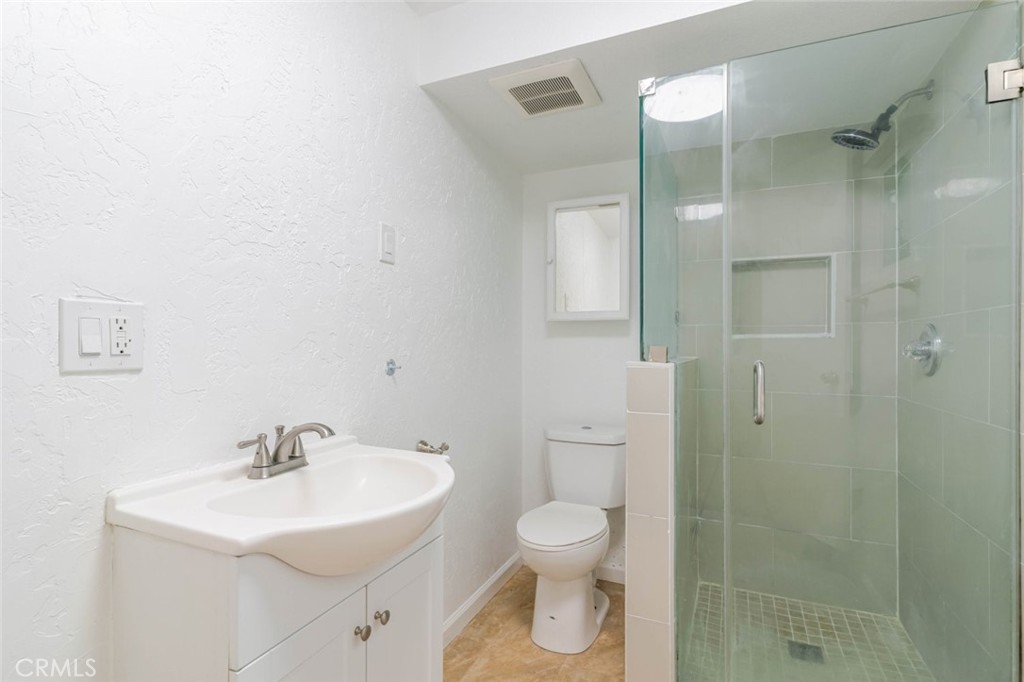 3643 1st Avenue Property Photo 19