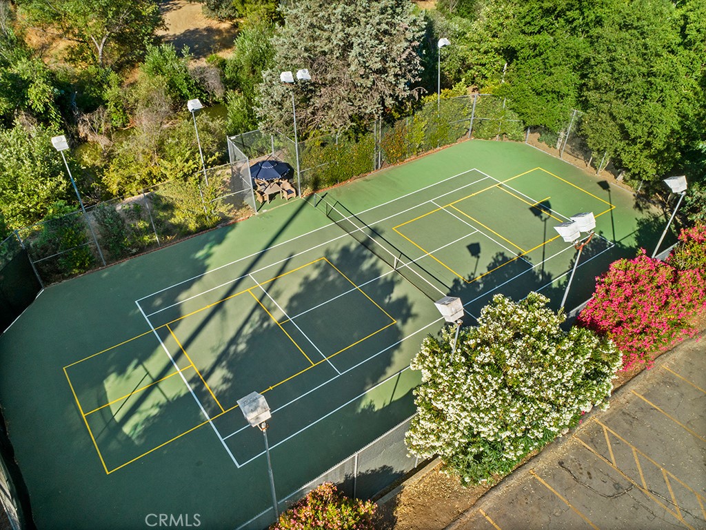 2232 East Lakeshore Drive Property Photo 18