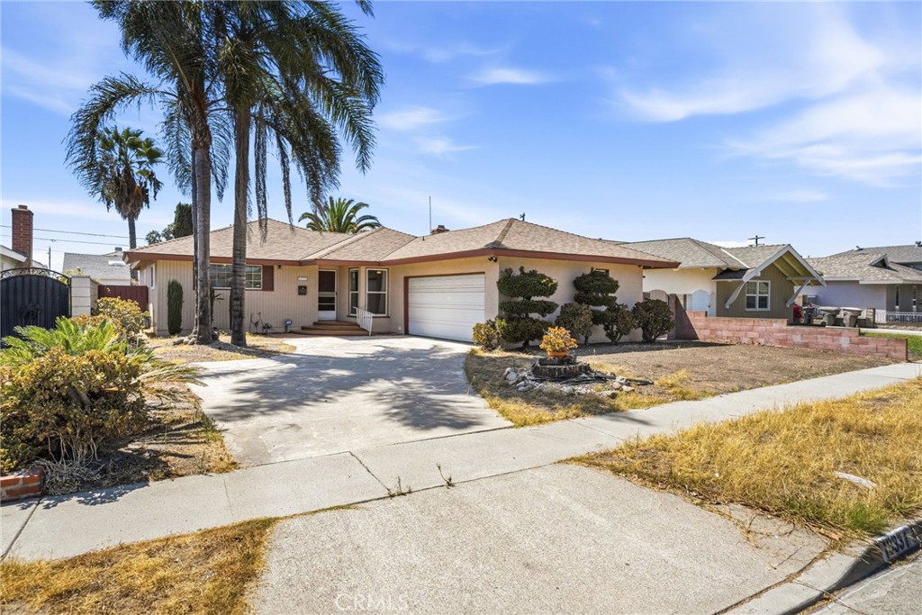 13331 Safford Property Photo 1