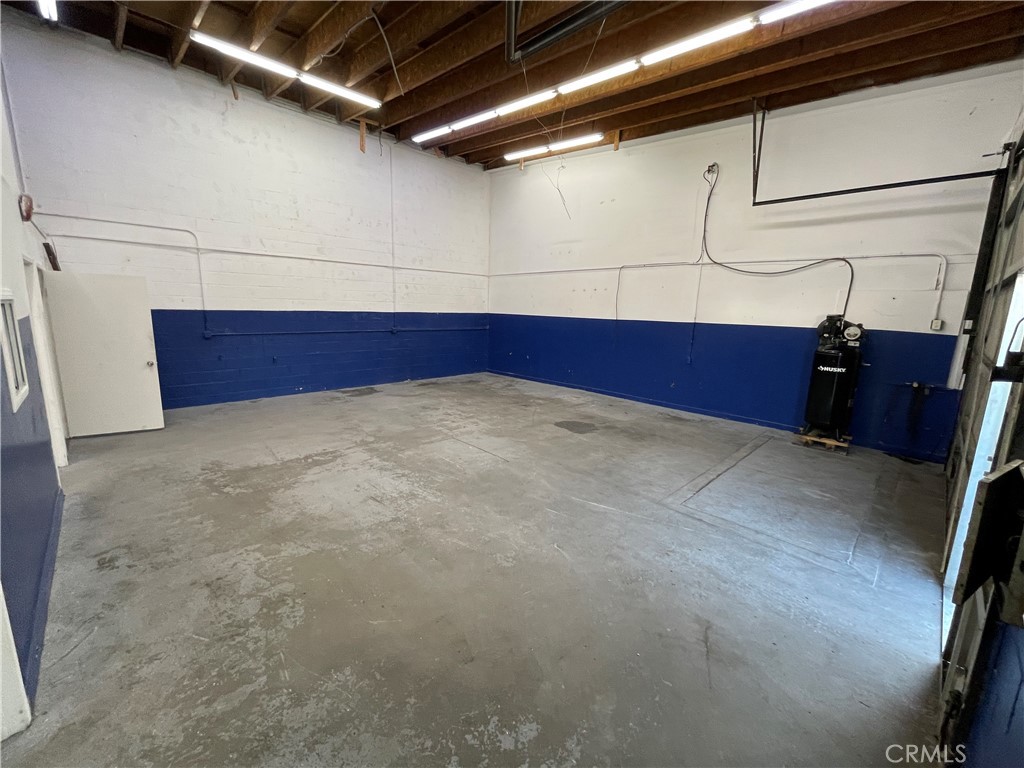 10702 Magnolia Property Photo 11