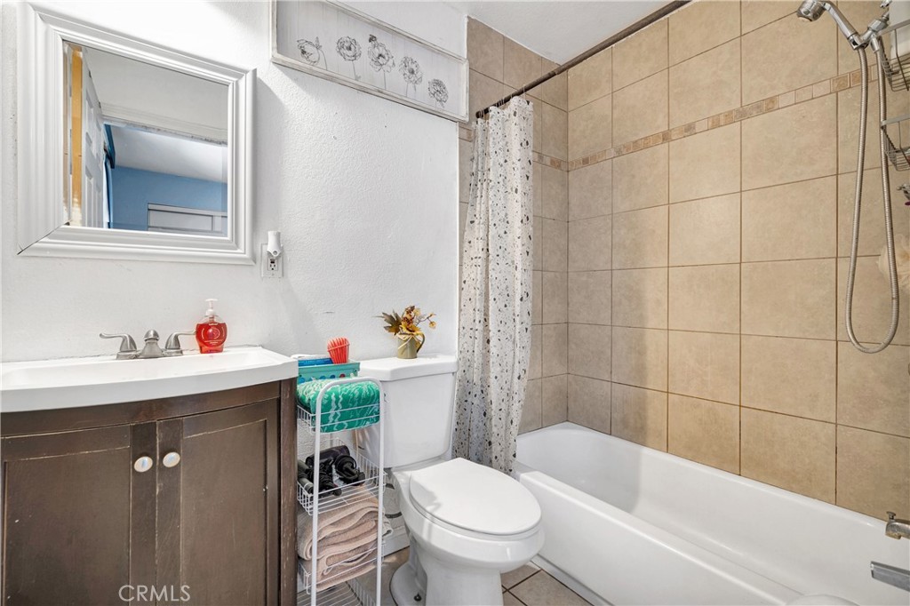 15116 S Lime Avenue Property Photo 40