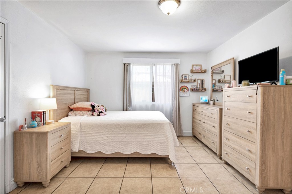 15116 S Lime Avenue Property Photo 44