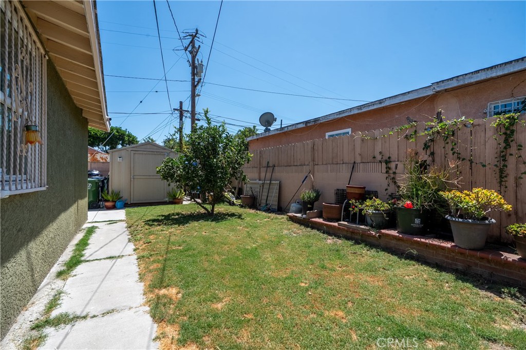 15116 S Lime Avenue Property Photo 56