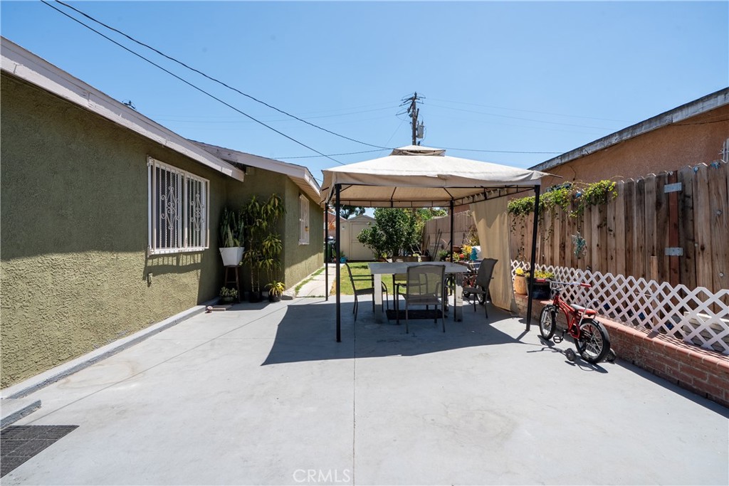 15116 S Lime Avenue Property Photo 59