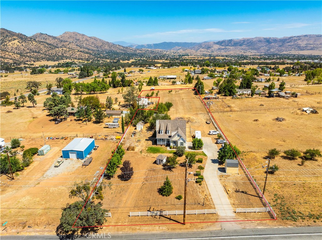 20879 Highline Rd, Tehachapi Property Photo 2