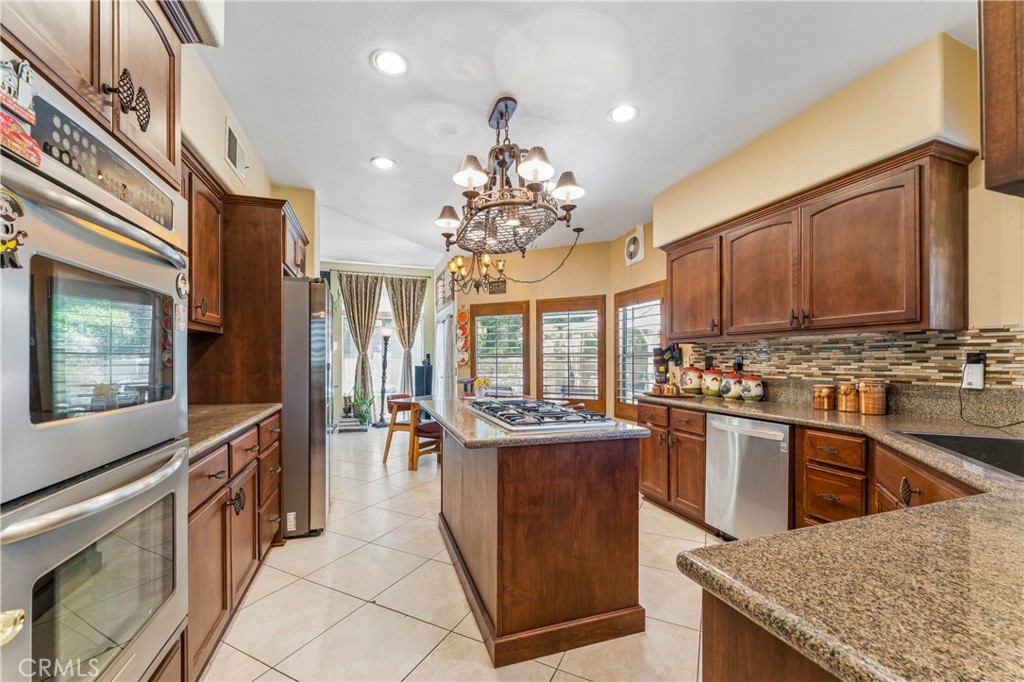 24515 Ebelden Property Photo 15