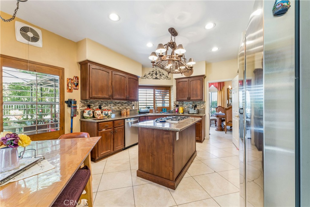 24515 Ebelden Property Photo 16