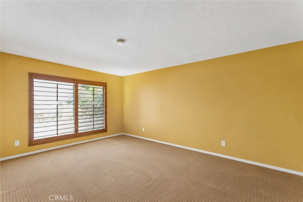 24515 Ebelden Property Photo 26