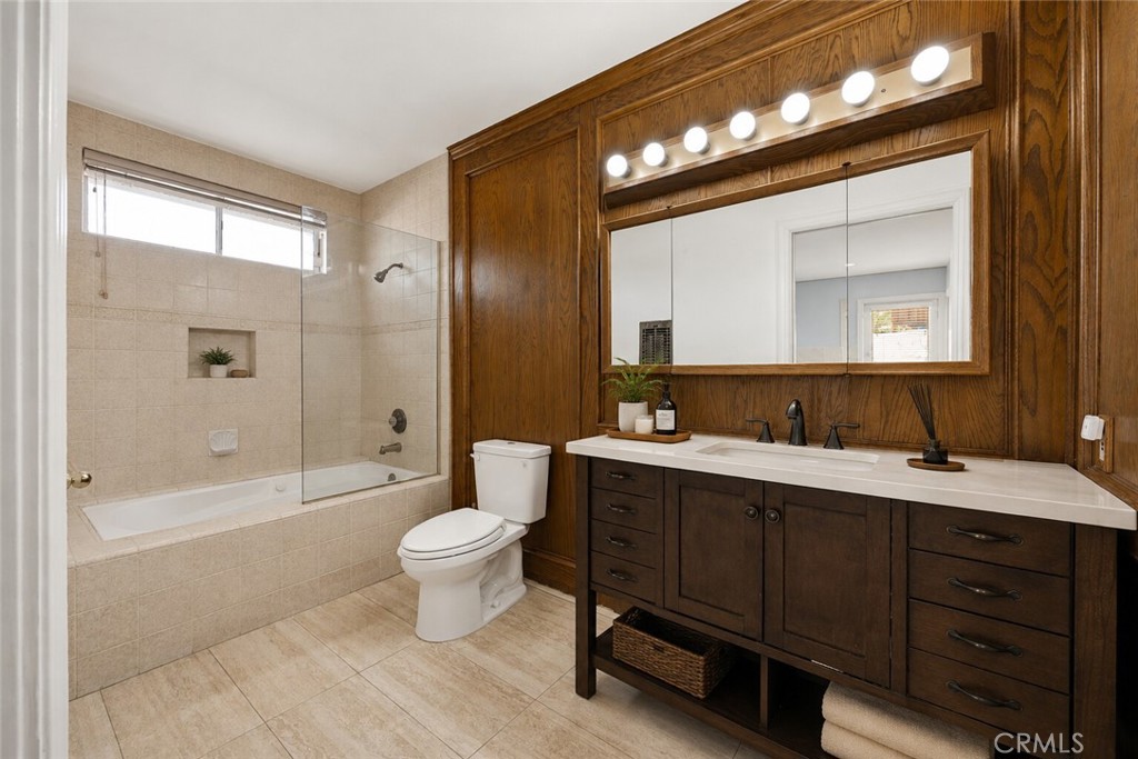 22309 Dolorosa Property Photo 28